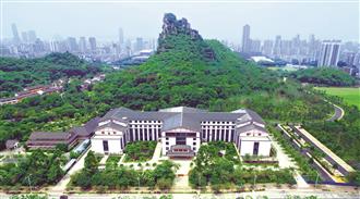 國(guó)家優(yōu)質(zhì)工程：柳州市老年活動(dòng)中心及1、2號(hào)門(mén)衛(wèi)室工程