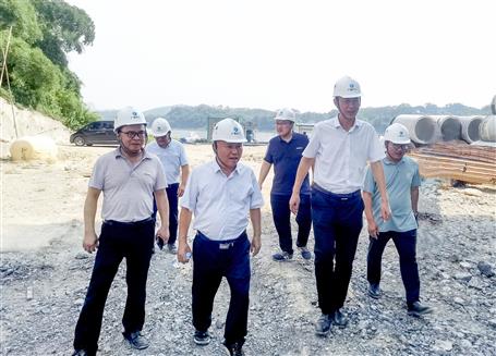 唐峰、何勇到桂東分公司項目開展2023年第二季度安全生產質量綜合大檢查暨“圍墻內圍墻外”和“以包代管”專項檢查